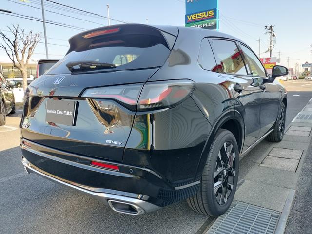 ＺＲ－Ｖ ｅ：ＨＥＶ　Ｚ　ホンダディーラー試乗車　前後ドラレコ　　駐車監視機能付き前後ドラレコ　代車　ＴＶ視聴可ナビ　１２スピーカー　運転席＆助手席シートヒーター　本革シート＋運転席８ウェイ助手席４ウェイパワーシート（9枚目）