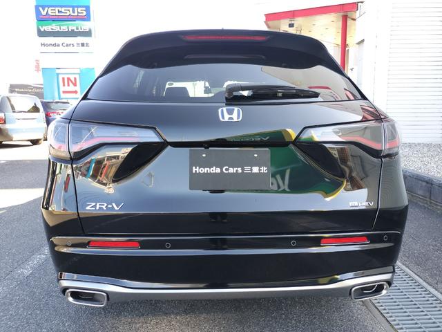 ＺＲ－Ｖ ｅ：ＨＥＶ　Ｚ　ホンダディーラー試乗車　前後ドラレコ　　駐車監視機能付き前後ドラレコ　代車　ＴＶ視聴可ナビ　１２スピーカー　運転席＆助手席シートヒーター　本革シート＋運転席８ウェイ助手席４ウェイパワーシート（10枚目）