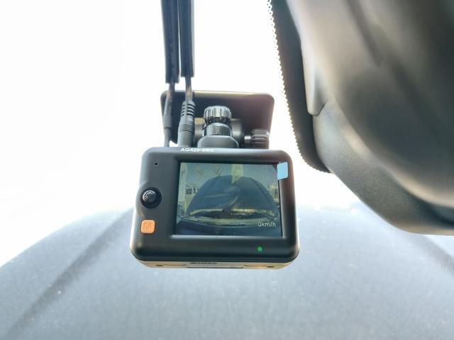 ＺＲ－Ｖ ｅ：ＨＥＶ　Ｚ　ホンダディーラー試乗車　前後ドラレコ　　駐車監視機能付き前後ドラレコ　代車　ＴＶ視聴可ナビ　１２スピーカー　運転席＆助手席シートヒーター　本革シート＋運転席８ウェイ助手席４ウェイパワーシート（13枚目）