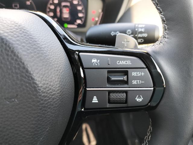 ＺＲ－Ｖ ｅ：ＨＥＶ　Ｚ　ホンダディーラー試乗車　前後ドラレコ　　駐車監視機能付き前後ドラレコ　代車　ＴＶ視聴可ナビ　１２スピーカー　運転席＆助手席シートヒーター　本革シート＋運転席８ウェイ助手席４ウェイパワーシート（24枚目）