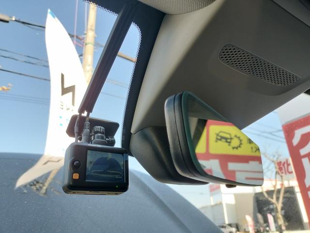 ＺＲ－Ｖ ｅ：ＨＥＶ　Ｚ　ホンダディーラー試乗車　前後ドラレコ　　駐車監視機能付き前後ドラレコ　代車　ＴＶ視聴可ナビ　１２スピーカー　運転席＆助手席シートヒーター　本革シート＋運転席８ウェイ助手席４ウェイパワーシート（27枚目）