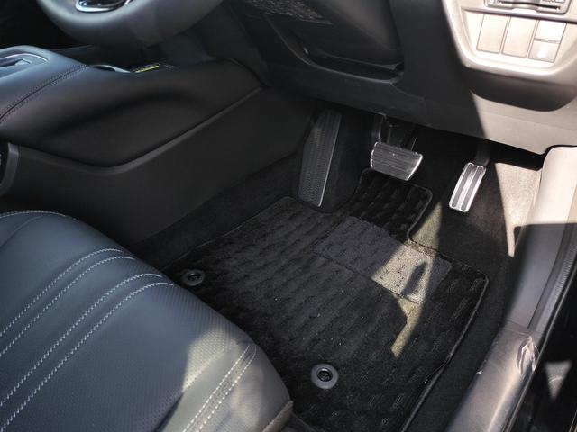 ＺＲ－Ｖ ｅ：ＨＥＶ　Ｚ　ホンダディーラー試乗車　前後ドラレコ　　駐車監視機能付き前後ドラレコ　代車　ＴＶ視聴可ナビ　１２スピーカー　運転席＆助手席シートヒーター　本革シート＋運転席８ウェイ助手席４ウェイパワーシート（32枚目）