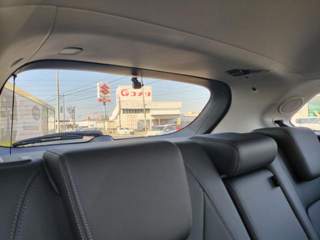 ＺＲ－Ｖ ｅ：ＨＥＶ　Ｚ　ホンダディーラー試乗車　前後ドラレコ　　駐車監視機能付き前後ドラレコ　代車　ＴＶ視聴可ナビ　１２スピーカー　運転席＆助手席シートヒーター　本革シート＋運転席８ウェイ助手席４ウェイパワーシート（42枚目）