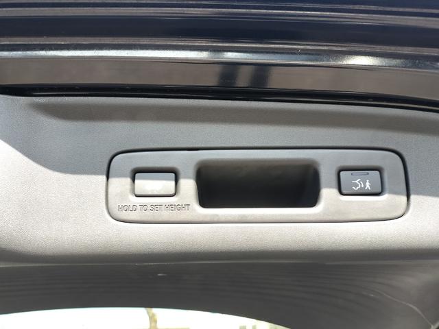 ＺＲ－Ｖ ｅ：ＨＥＶ　Ｚ　ホンダディーラー試乗車　前後ドラレコ　　駐車監視機能付き前後ドラレコ　代車　ＴＶ視聴可ナビ　１２スピーカー　運転席＆助手席シートヒーター　本革シート＋運転席８ウェイ助手席４ウェイパワーシート（45枚目）