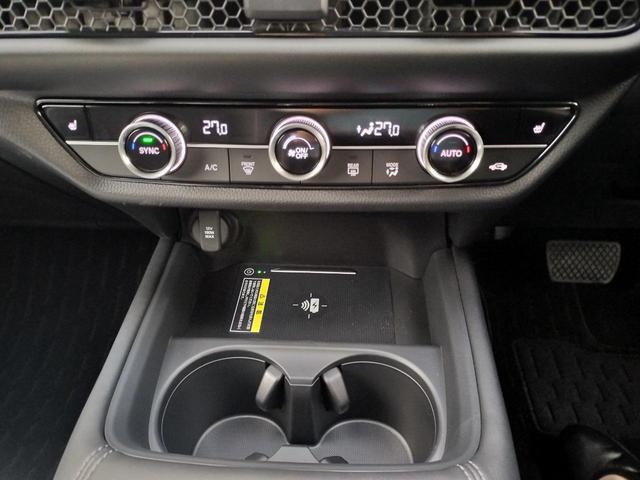 ＺＲ－Ｖ ｅ：ＨＥＶ　Ｘ特別仕様車ブラックスタイル　ホンダディーラー試乗車　走行距離小　ホンダコネクトナビ　後退出庫サポート　マルチビューカメラシステム　ＥＴＣ２．０車載器　ワイヤレス充電器　運転席＆助手席シートヒーター１８インチアルミホイール（28枚目）