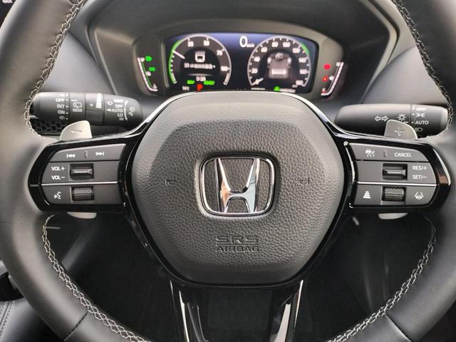 ＺＲ－Ｖ ｅ：ＨＥＶ　Ｘ特別仕様車ブラックスタイル　ホンダディーラー試乗車　走行距離小　ホンダコネクトナビ　後退出庫サポート　マルチビューカメラシステム　ＥＴＣ２．０車載器　ワイヤレス充電器　運転席＆助手席シートヒーター１８インチアルミホイール（29枚目）