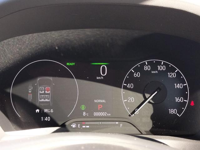 ヴェゼル ｅ：ＨＥＶ　Ｚ　新車　未登録車　車検３年　保証３年　ホンダディーラー展示車　オーディオレス　シートヒーター　ハンズフリーアクセスパワーテールゲート　１８インチアルミホイール　コンビシート　本革巻きステアリング（14枚目）