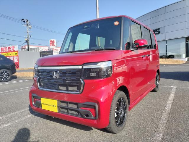 Ｎ－ＢＯＸカスタム コーディネートスタイル　ホンダディーラー試乗車　代車　ディスプレイオーディオ　駐車監視機能付き前後ドラレコ　シートヒーター　ノンターボ車　両側電動スライドドア　コーディネートスタイル　１４インチアルミホイール（6枚目）