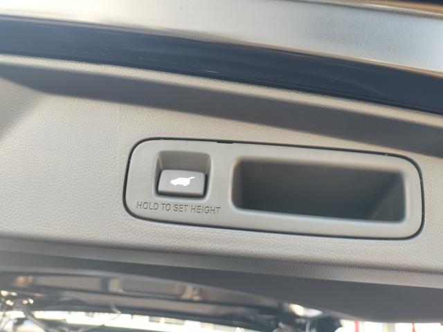 ���q�l�Ƃ̐M���֌W���؂ɂ��Ă���܂��B�V�Ԃ͂������A����Ԃ𒆐S�Ɍf�ڒ��ł��I����Ԃ͔�r�I�V�����A���s�����̏��Ȃ��Ԃ��i���ł��w���\��