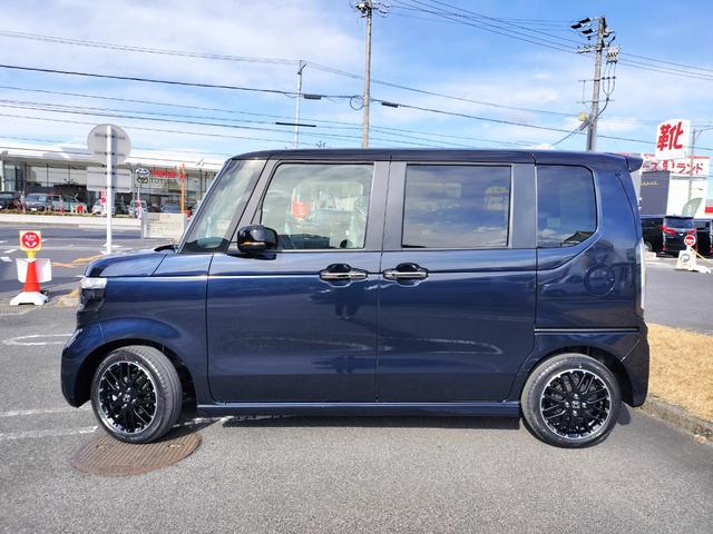 �W�C���`�i�r�A�d�s�b�Q�D�O�����I�V�Ԃł����~�b�h�i�C�g�u���[�r�[���l×�u���b�N�̂Q�g�[���J���[��������ꁚ