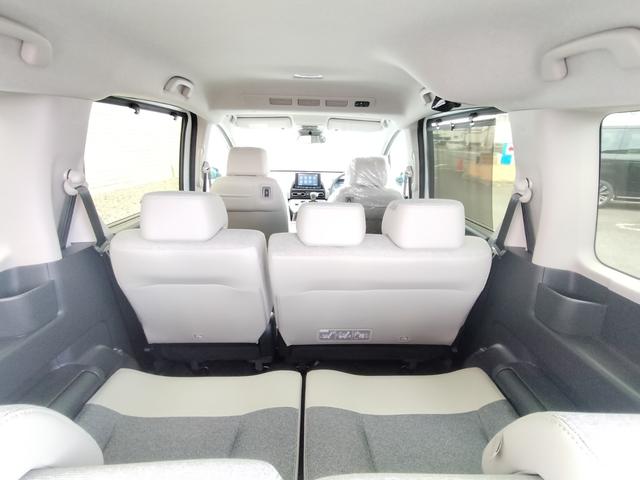 フリード エアー　ＥＸ　新車　未登録車　８インチ純正ナビ付き　７人乗り　フルセグＴＶ　ガソリン車　リアクーラー　ホンダディーラー展示車　シートヒーター　ブラインドスポットインフォメーション　コンビシート　１５インチアルミ（52枚目）