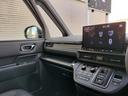 ｅ：ＨＥＶスパーダ　ホンダディーラー試乗車　８人乗り　パワーテールゲート　２列目ベンチシート　運転席助手席シートヒーター　トリプルゾーンコントロール・フルオートエアコンディショナー　コンビシート　１６インチアルミホイール（30枚目）