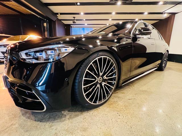 MERCEDES BENZ S-CLASS S500 4 MATIC AMG LINE | 2021 | BLACK MERCEDES BENZ S-CLASS S500 4 MATIC AMG LINE | 2021 | BLACK