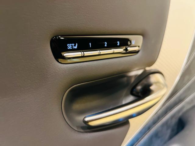 ＬＳ ＬＳ５００　Ｆスポーツ　２０２５ｍｏｄｅｌ　４ＷＤ　マークレビンソン　ＴＲＤダイナミクスＰＫＧ　サンルーフ　エアサスコントローラー　ワイトレ　ＴＲＤマフラー　純正ＯＰマット　ＯＰバイザー　走行５０キロ　未使用車　ツインターボ（33枚目）