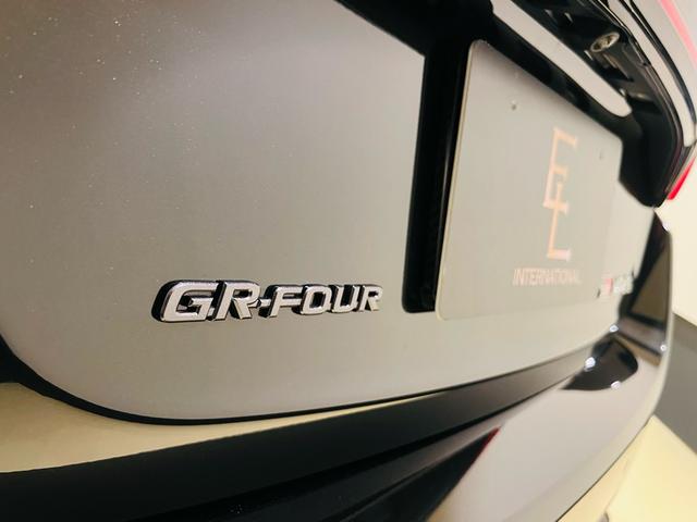 ＧＲヤリス ＲＺ　ハイパフォーマンス　ＧＲフルエアロＰＫＧ　新品車庫調　新品ワイトレ　コンフォートＰＫＧ　　クーリングＰＫＧ　　ｐｅｒｆｏｒｍａｎｃｅダンパー　エアロスタビライジング　ＧＲカーボンインテリアＰＫＧ　カーボンルーフ（21枚目）