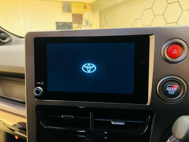 ＧＲヤリス ＲＺ　ハイパフォーマンス　ＧＲフルエアロＰＫＧ　新品車庫調　新品ワイトレ　コンフォートＰＫＧ　　クーリングＰＫＧ　　ｐｅｒｆｏｒｍａｎｃｅダンパー　エアロスタビライジング　ＧＲカーボンインテリアＰＫＧ　カーボンルーフ（41枚目）