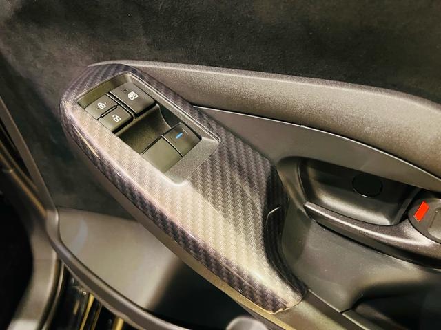 ＧＲヤリス ＲＺ　ハイパフォーマンス　ＧＲフルエアロＰＫＧ　新品車庫調　新品ワイトレ　コンフォートＰＫＧ　　クーリングＰＫＧ　　ｐｅｒｆｏｒｍａｎｃｅダンパー　エアロスタビライジング　ＧＲカーボンインテリアＰＫＧ　カーボンルーフ（47枚目）