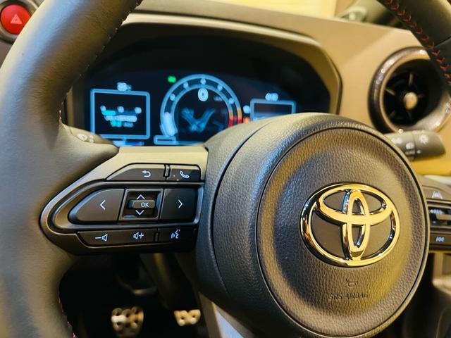 ＧＲヤリス ＲＺ　ハイパフォーマンス　ＧＲフルエアロＰＫＧ　新品車庫調　新品ワイトレ　コンフォートＰＫＧ　　クーリングＰＫＧ　　ｐｅｒｆｏｒｍａｎｃｅダンパー　エアロスタビライジング　ＧＲカーボンインテリアＰＫＧ　カーボンルーフ（52枚目）