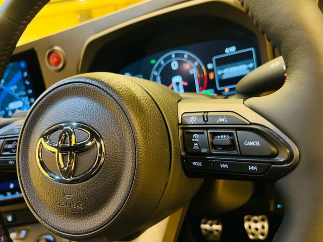 ＧＲヤリス ＲＺ　ハイパフォーマンス　ＧＲフルエアロＰＫＧ　新品車庫調　新品ワイトレ　コンフォートＰＫＧ　　クーリングＰＫＧ　　ｐｅｒｆｏｒｍａｎｃｅダンパー　エアロスタビライジング　ＧＲカーボンインテリアＰＫＧ　カーボンルーフ（53枚目）