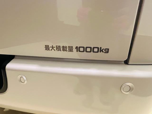 ハイエースバン スーパーＧＬ　ダークプライムＩＩ　両側パワースライドドア　登録済未使用車　パノラミックビューモニター　デジタルインナーミラー　ハーフレザーシート　ＬＥＤヘッドライト　インテリアジェントクリアランスソナー　スマートキー　新車保証（74枚目）