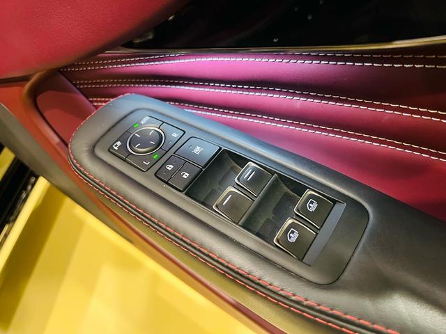 ＬＳ ＬＳ５００　エグゼクティブ　４ＷＤ　ツインターボ　ワンオーナー　サンルーフ　リアエンターテイメントシステム　マークレビンソンシステム　レーダー探知機　テレビ　ナビ　ＥＴＣ　ベンチレーション　デジダルインナーミラー　フル装備（31枚目）