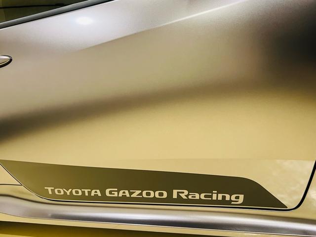 ＧＲヤリス ＲＺハイパフォーマンスセバスチャンオジエエディション　世界限定車１００台　シリアル３３　新品ＴＥＩＮ車高ワイトレ　ワンオーナー禁煙車　新車保証　ＪＢＬプレミアサウンド　カーボンルーフ　カーボン軽量ラリースポイラー　ディーラー記録簿　ナビテレビＥＴＣ（15枚目）