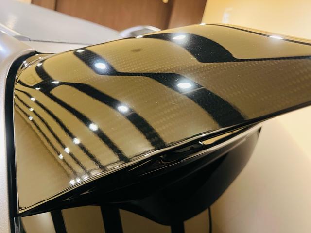 ＧＲヤリス ＲＺハイパフォーマンスセバスチャンオジエエディション　世界限定車１００台　シリアル３３　新品ＴＥＩＮ車高ワイトレ　ワンオーナー禁煙車　新車保証　ＪＢＬプレミアサウンド　カーボンルーフ　カーボン軽量ラリースポイラー　ディーラー記録簿　ナビテレビＥＴＣ（19枚目）