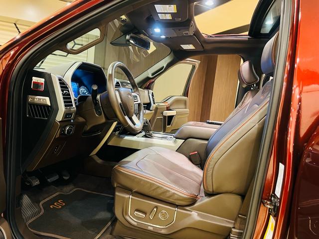 F-150 キングランチ 新車並行 V8 5000CC 4WD 大型サンルーフ キングランチ専用インテリア 360度カメラ オートステップ ハードトノカバー マッサージシート シートエアコン ヒッチメンバー ETC(39枚目)