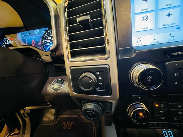 F-150 キングランチ 新車並行 V8 5000CC 4WD 大型サンルーフ キングランチ専用インテリア 360度カメラ オートステップ ハードトノカバー マッサージシート シートエアコン ヒッチメンバー ETC(53枚目)