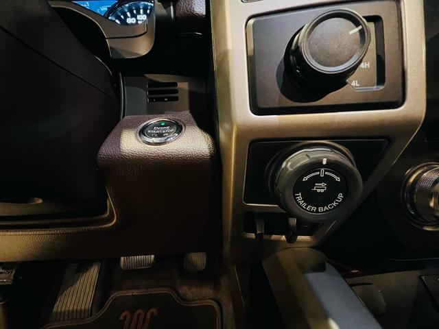 F-150 キングランチ 新車並行 V8 5000CC 4WD 大型サンルーフ キングランチ専用インテリア 360度カメラ オートステップ ハードトノカバー マッサージシート シートエアコン ヒッチメンバー ETC(54枚目)