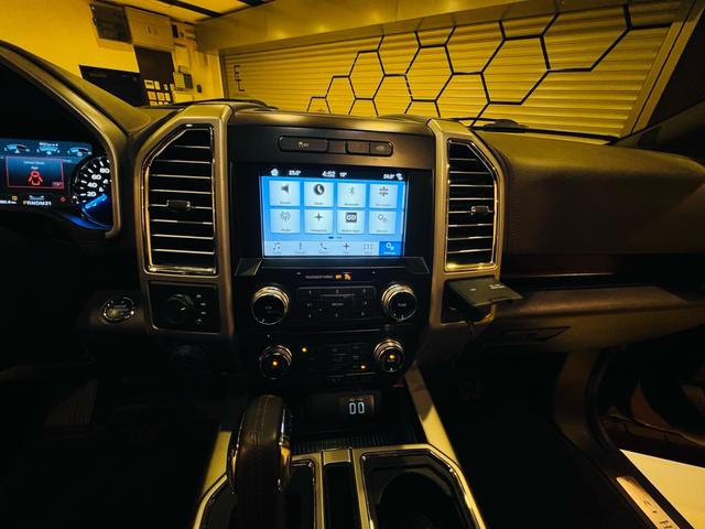 F-150 キングランチ 新車並行 V8 5000CC 4WD 大型サンルーフ キングランチ専用インテリア 360度カメラ オートステップ ハードトノカバー マッサージシート シートエアコン ヒッチメンバー ETC(56枚目)