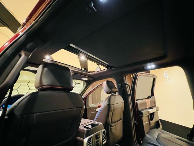 F-150 キングランチ 新車並行 V8 5000CC 4WD 大型サンルーフ キングランチ専用インテリア 360度カメラ オートステップ ハードトノカバー マッサージシート シートエアコン ヒッチメンバー ETC(63枚目)