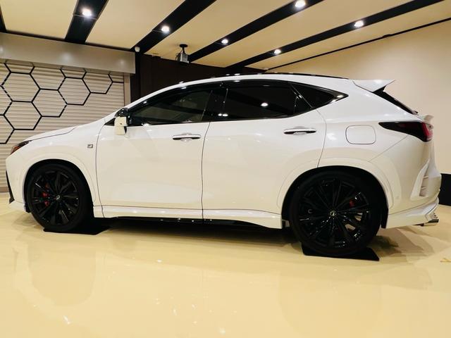ＮＸ ＮＸ３５０ｈ　Ｆスポーツ　ＴＲＤフルエアロ＆パフォーマンスダンパー　２１インチ純正クラウンホイール　ＲＳＲサス　新品ワイトレ　寒冷地　Ｍ＇Ｓマフラー＆リアゲートスポイラー　大型パノラマルーフ　アドミレーションスポイラー（10枚目）