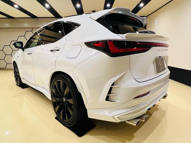 ＮＸ ＮＸ３５０ｈ　Ｆスポーツ　ＴＲＤフルエアロ＆パフォーマンスダンパー　２１インチ純正クラウンホイール　ＲＳＲサス　新品ワイトレ　寒冷地　Ｍ＇Ｓマフラー＆リアゲートスポイラー　大型パノラマルーフ　アドミレーションスポイラー（11枚目）