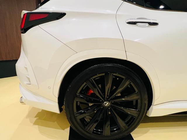 ＮＸ ＮＸ３５０ｈ　Ｆスポーツ　ＴＲＤフルエアロ＆パフォーマンスダンパー　２１インチ純正クラウンホイール　ＲＳＲサス　新品ワイトレ　寒冷地　Ｍ＇Ｓマフラー＆リアゲートスポイラー　大型パノラマルーフ　アドミレーションスポイラー（30枚目）