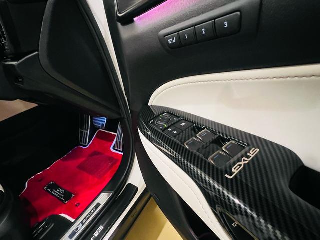 ＮＸ ＮＸ３５０ｈ　Ｆスポーツ　ＴＲＤフルエアロ＆パフォーマンスダンパー　２１インチ純正クラウンホイール　ＲＳＲサス　新品ワイトレ　寒冷地　Ｍ＇Ｓマフラー＆リアゲートスポイラー　大型パノラマルーフ　アドミレーションスポイラー（36枚目）