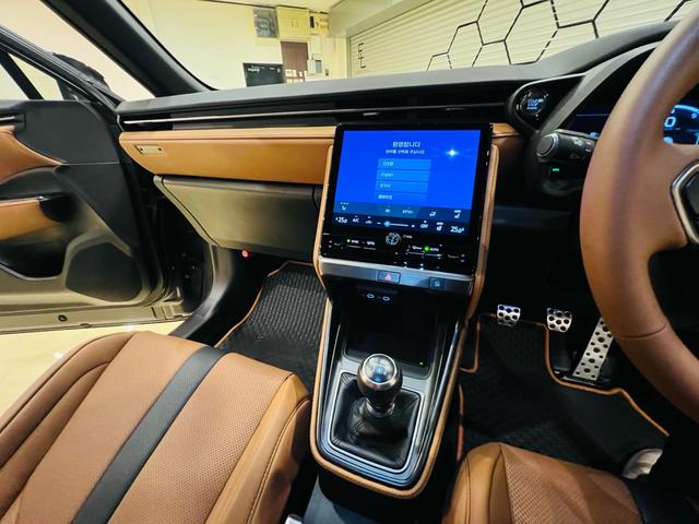 ＬＢＸ モリゾウ　ＲＲ　ビスポークビルド　限定車　マークレビンソン　ベージュインテリア　新品ブリッツ車高調　新品ワイトレ　前後前後ドラレコ　デジタルインナーミラー　新車保証　ワンオーナー　禁煙車　イエローキャリバー　Ｆ６　ミッション（43枚目）