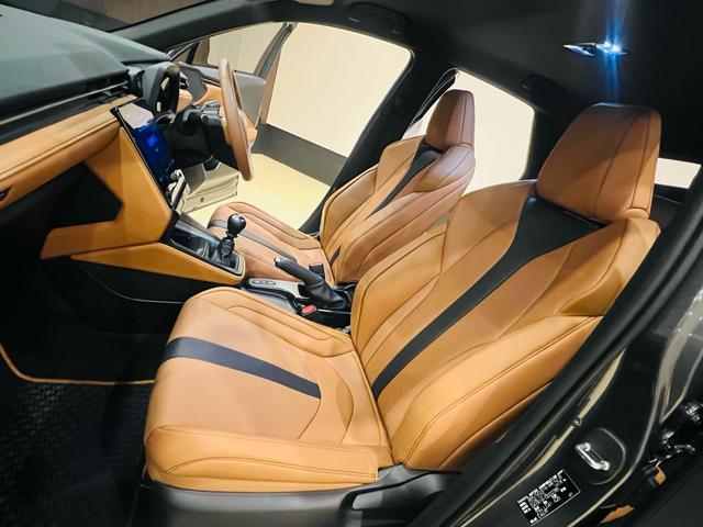 ＬＢＸ モリゾウ　ＲＲ　ビスポークビルド　限定車　マークレビンソン　ベージュインテリア　新品ブリッツ車高調　新品ワイトレ　前後前後ドラレコ　デジタルインナーミラー　新車保証　ワンオーナー　禁煙車　イエローキャリバー　Ｆ６　ミッション（58枚目）