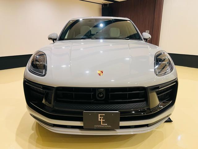 マカン マカンＳ　ＯＰ３９９　ワンオーナー禁煙車　禁煙車　ＯＰスポクロ　ＯＰホワイトレザーＰＫＧ　ＯＰルーフライニング　ＯＰパノラマルーフ　ＯＰ２１インチスパイダーＡＷ　ＯＰエクステリアＰＫＧ　ＯＰテインテッドＬＥ（13枚目）