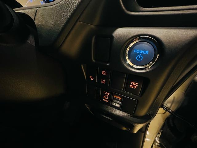 ノア ハイブリッドＸ　純正　ナビ　フルセグテレビ　ＥＴＣ　パワースライドドア　トヨタセーフティセンス　スマートキー（26枚目）