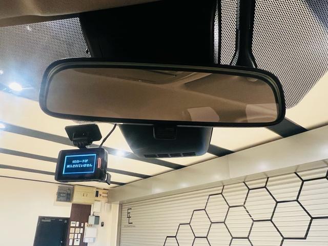 ノア ハイブリッドＸ　純正　ナビ　フルセグテレビ　ＥＴＣ　パワースライドドア　トヨタセーフティセンス　スマートキー（31枚目）