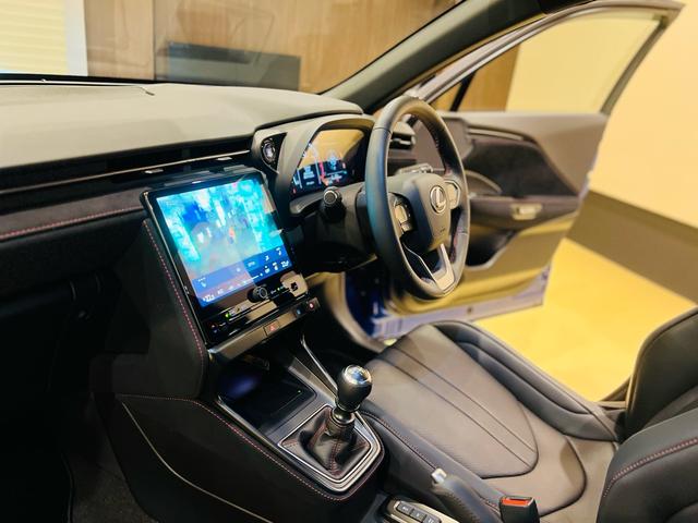 ＬＢＸ モリゾウ　ＲＲ　マークレビンソン　２０２５ｍｏｄｅｌ　ワンオーナー　禁煙車　新車保証　置くだけ充電　６速ミッション　ヘッドアップディスプレイ　取説　保証書　スペアキー　ブラックレザーシート　ブラインドスポットモニター（62枚目）