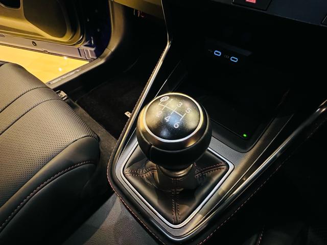 ＬＢＸ モリゾウ　ＲＲ　マークレビンソン　２０２５ｍｏｄｅｌ　ワンオーナー　禁煙車　新車保証　置くだけ充電　６速ミッション　ヘッドアップディスプレイ　取説　保証書　スペアキー　ブラックレザーシート　ブラインドスポットモニター（79枚目）