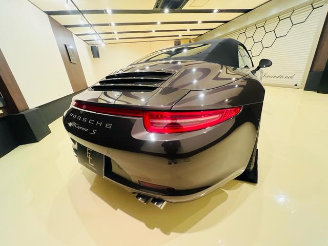 911 (8枚目)