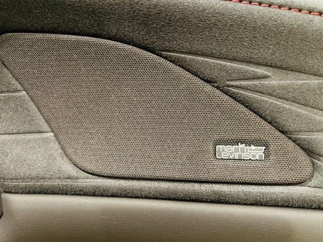 ＲＸ ＲＸ５００ｈ　Ｆスポーツパフォーマンス　２０２５改良モデル　マークレビンソン　ＴＲＤマフラー　ＴＲＤダイナミクスエアロＰＫＧ　大型パノラマルーフ　寒冷地仕様　輻射ヒーター　社外セキュリティシステム　ブラックルーフレール　置くだけ充電（33枚目）