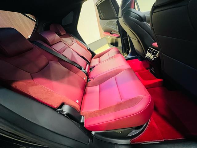 ＲＸ ＲＸ５００ｈ　Ｆスポーツパフォーマンス　２０２５改良モデル　マークレビンソン　ＴＲＤマフラー　ＴＲＤダイナミクスエアロＰＫＧ　大型パノラマルーフ　寒冷地仕様　輻射ヒーター　社外セキュリティシステム　ブラックルーフレール　置くだけ充電（58枚目）