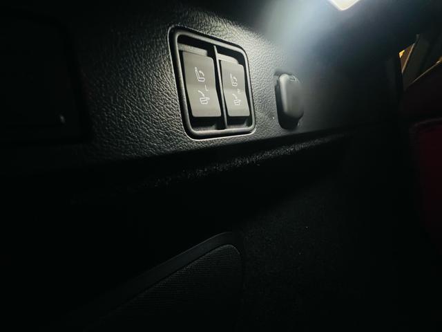 ＲＸ ＲＸ５００ｈ　Ｆスポーツパフォーマンス　２０２５改良モデル　マークレビンソン　ＴＲＤマフラー　ＴＲＤダイナミクスエアロＰＫＧ　大型パノラマルーフ　寒冷地仕様　輻射ヒーター　社外セキュリティシステム　ブラックルーフレール　置くだけ充電（61枚目）