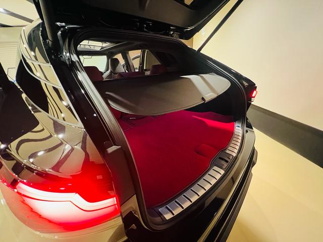 ＲＸ ＲＸ５００ｈ　Ｆスポーツパフォーマンス　２０２５改良モデル　マークレビンソン　ＴＲＤマフラー　ＴＲＤダイナミクスエアロＰＫＧ　大型パノラマルーフ　寒冷地仕様　輻射ヒーター　社外セキュリティシステム　ブラックルーフレール　置くだけ充電（62枚目）