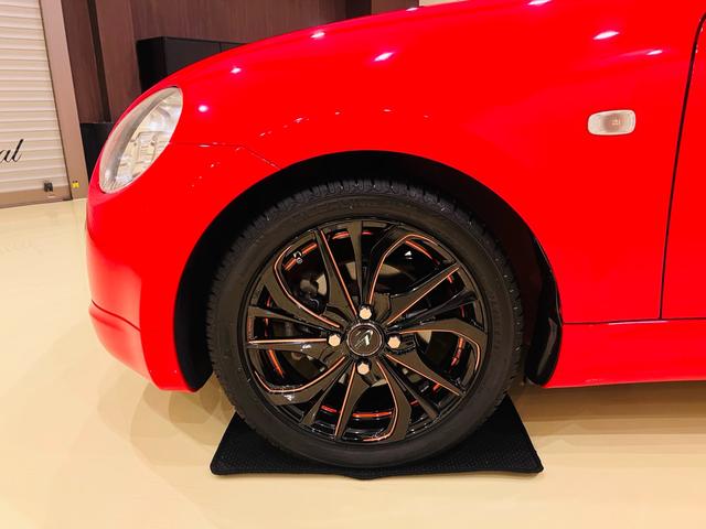 コペン ２ｎｄアニバーサリーエディション　レカロシート　カロッッエリアナビ　フルセグテレビ　ＥＴＣ　シートヒーター　ＭＯＭＯステアリングホイール（20枚目）