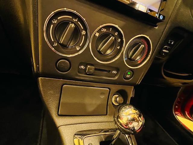 コペン ２ｎｄアニバーサリーエディション　レカロシート　カロッッエリアナビ　フルセグテレビ　ＥＴＣ　シートヒーター　ＭＯＭＯステアリングホイール（41枚目）